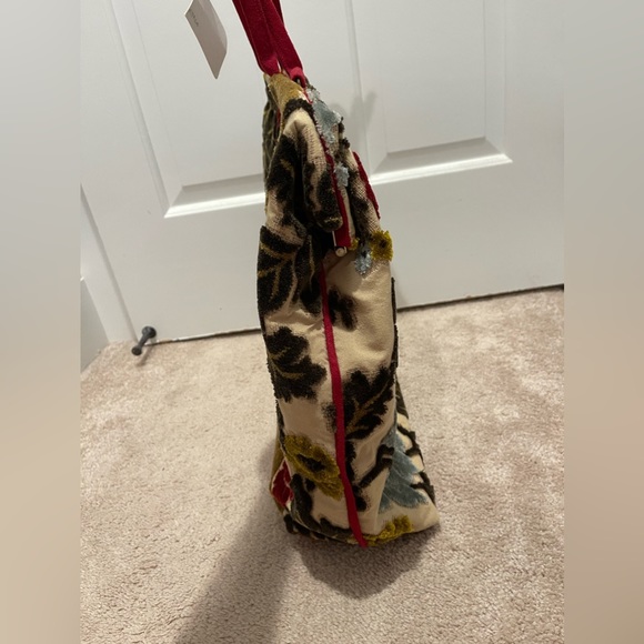 Atenti Overnighter Bag - Picture 9 of 9